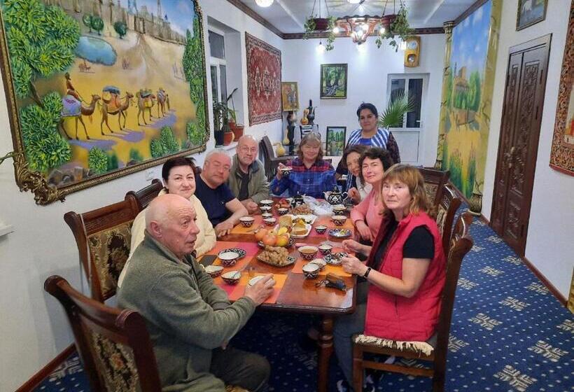 اتاق استاندارد با چشم‌انداز باغ, Guest House Khiva Boyjon Ota