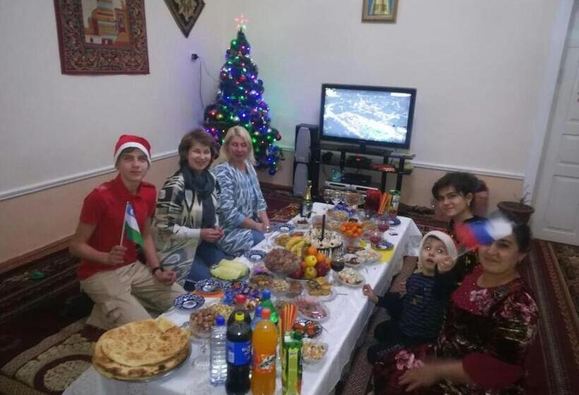 اتاق لوکس با چشم‌انداز باغ, Guest House Khiva Boyjon Ota