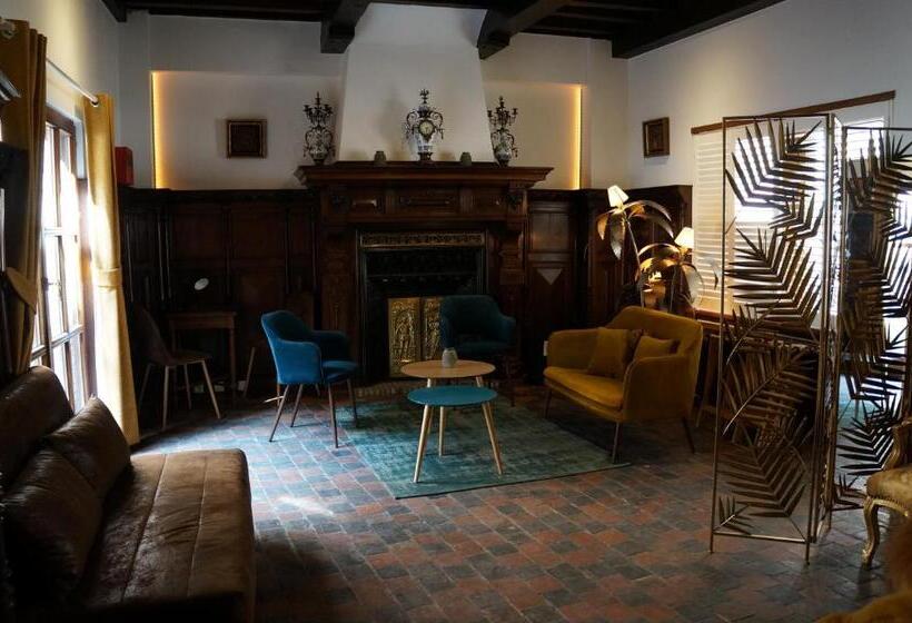 سوییت لوکس, Charming Suites Jan Zonder Vrees