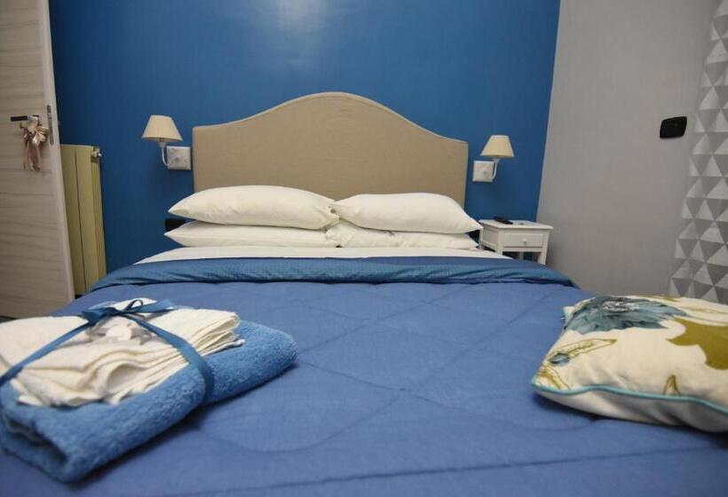 اتاق استاندارد چهار تخته, B&b Grazia