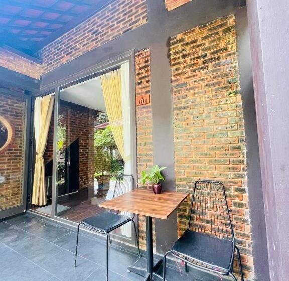 سوییت خانوادگی, Mandarin Homestay Hue