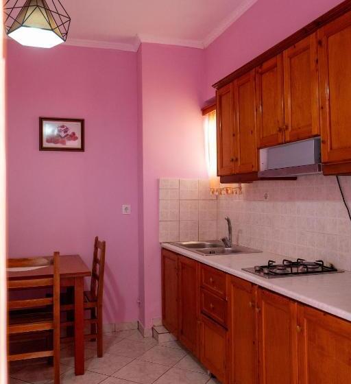 آپارتمان 1 خوابه, Apart Hotel Alex