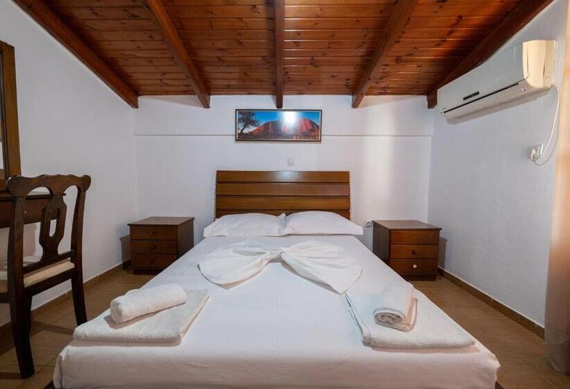 1 Bedroom Penthouse Apartment, Apart Hotel Alex