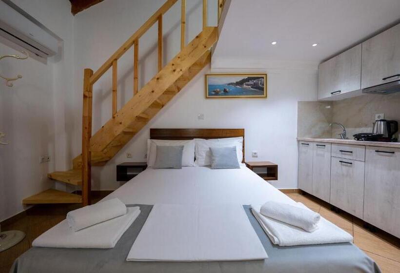 آپارتمان دوبلکس 1 خوابه, Apart Hotel Alex