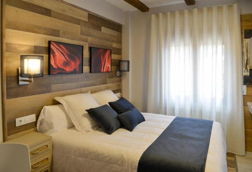 اتاق استاندارد سه نفره, La Casita De El Cuervo