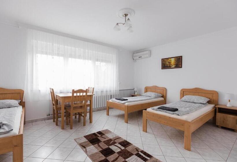 آپارتمان 2 خوابه, Airport Jazmin Guesthouse