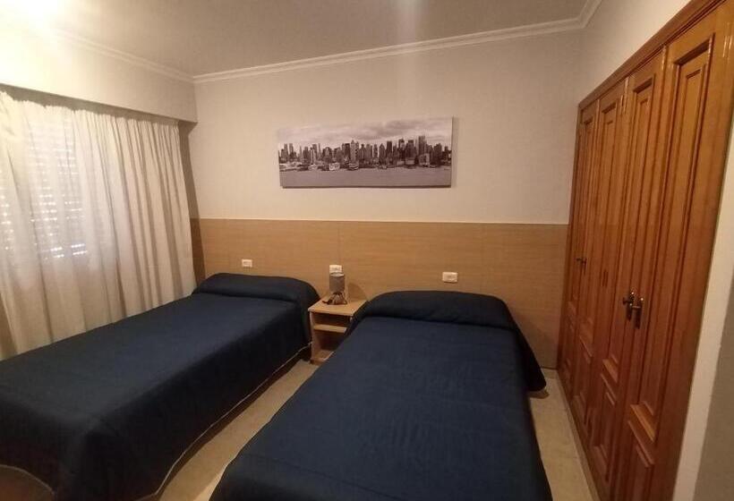 اتاق استاندارد, Hostal Cid