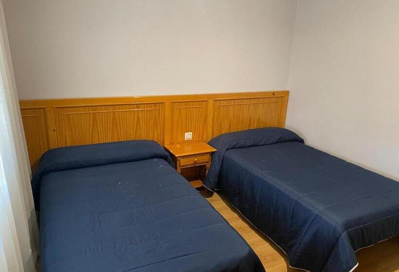 اتاق استاندارد, Hostal Cid