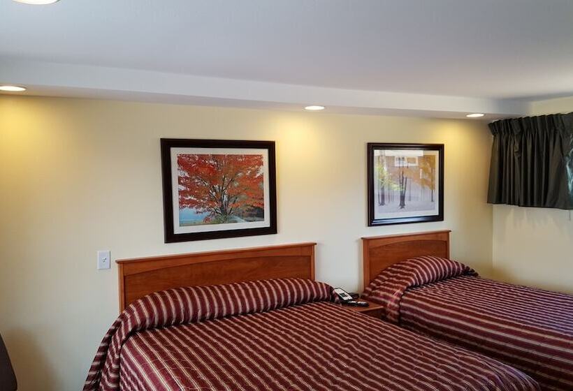 带特大床的标准间, Black Hawk Motel & Suites