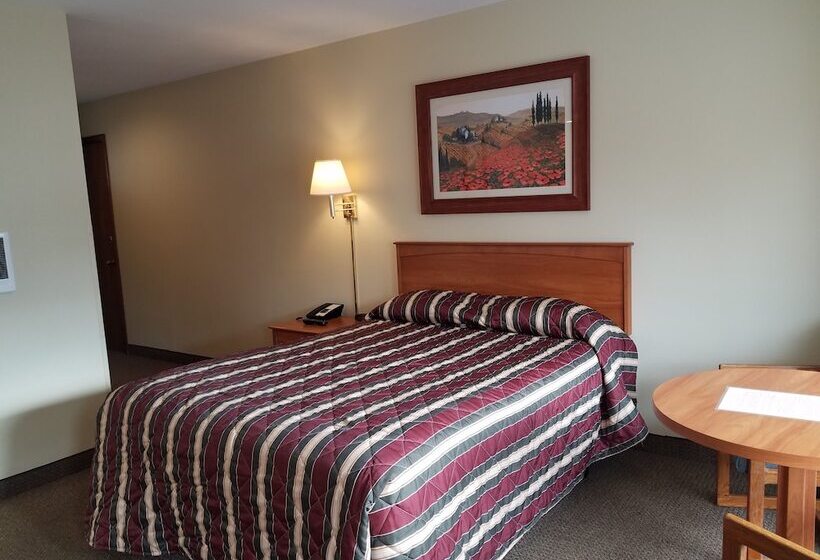 带特大床的标准间, Black Hawk Motel & Suites