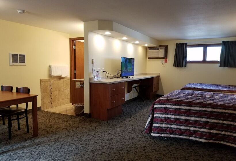 带特大床的标准间, Black Hawk Motel & Suites