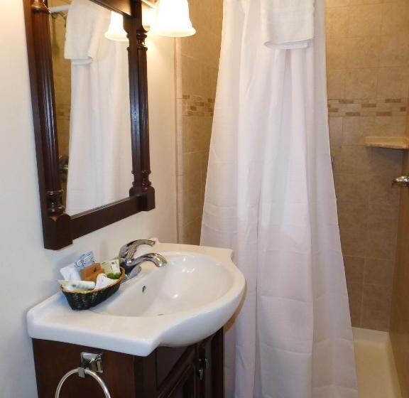 خانه 1 خوابه, Briarwood Inn