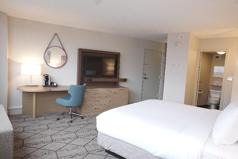 اتاق استاندارد, Crowne Plaza Syracuse, An Ihg