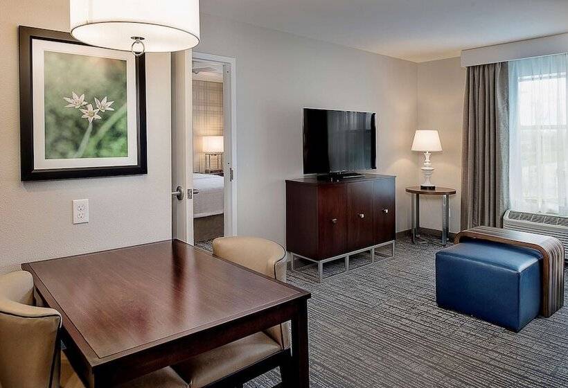 Suite Cama King, Homewood Suites By Hilton St. Louis Westport