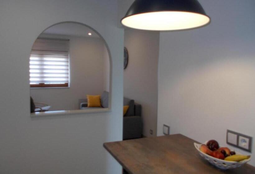 آپارتمان 1 خوابه, Apartamentos La Tata