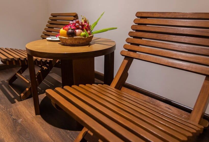 1 Bedroom Penthouse Apartment, The Haven