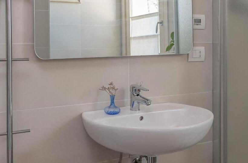 اتاق استاندارد با چشم‌انداز دریا, Fiorenzuola Bed & Breakfast