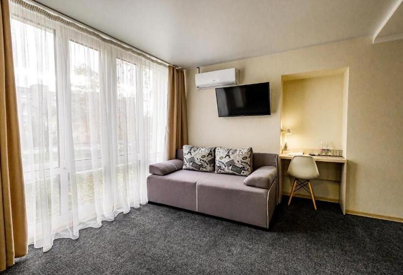 اتاق سوپریور, Rooms