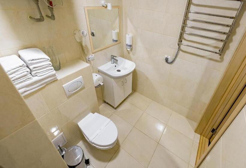 اتاق سوپریور سه تخته, Rooms