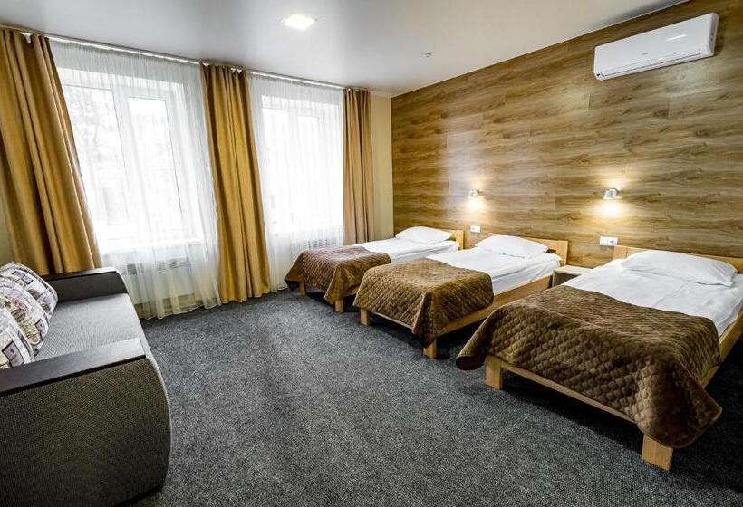 اتاق سوپریور سه تخته, Rooms