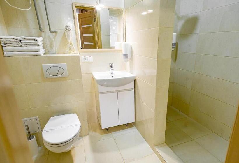 سوئیت با تخت بزرگ, Rooms