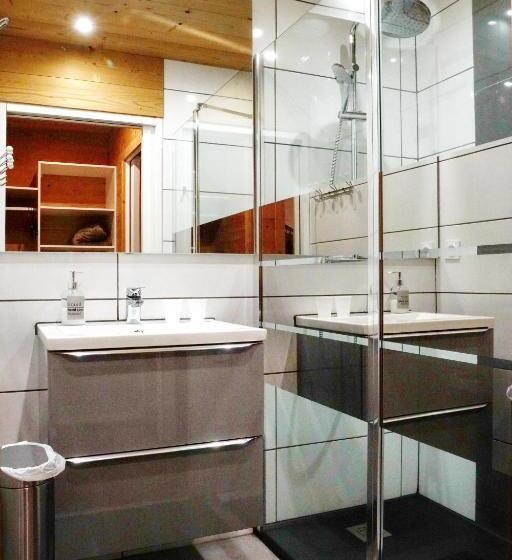 اتاق استاندارد, Chalet Hotel La Tuviere Bike Inn