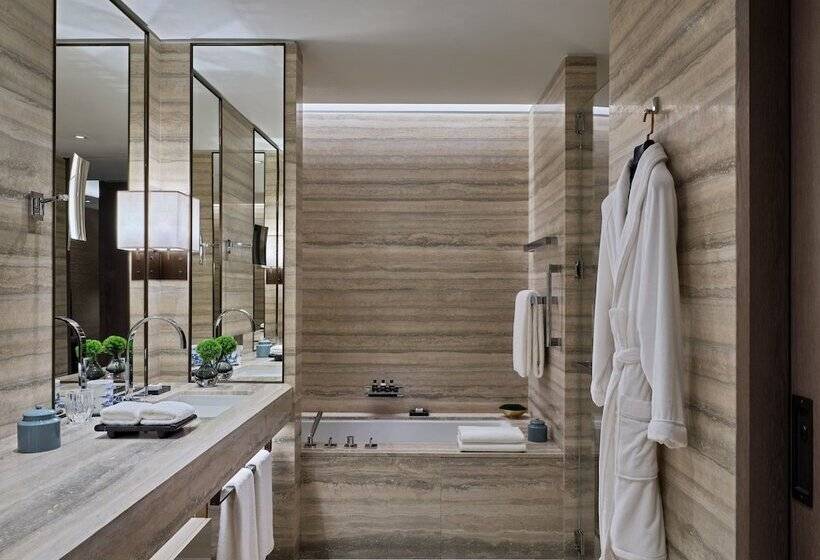 استودیوی استاندارد, Rosewood Guangzhou