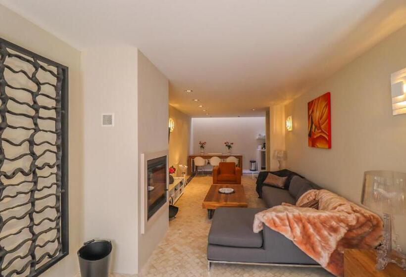 اتاق دوبلکس, Villa Zawaia B&b