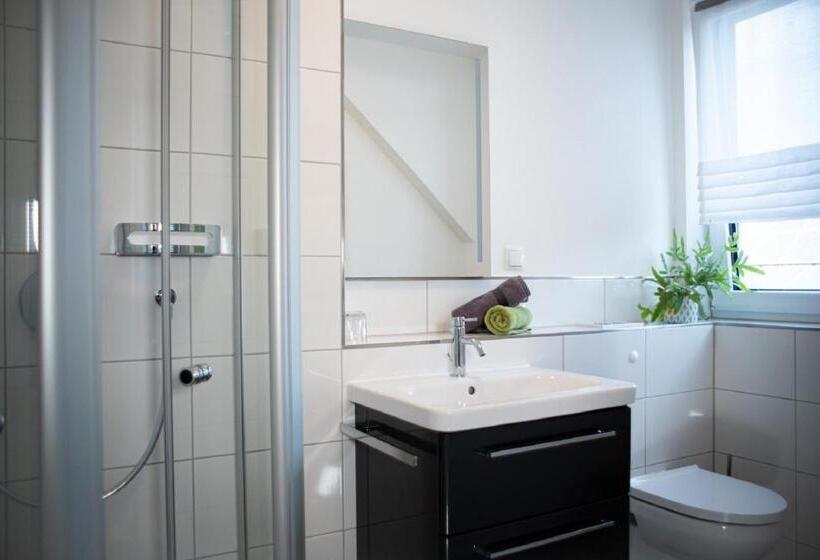 اتاق استاندارد, Gästezimmer Düll