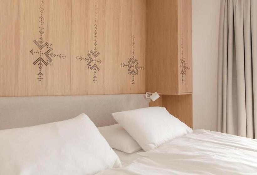 Suite with Terrace, Majerca