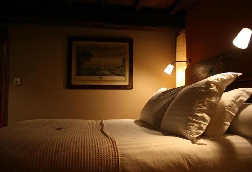 سوئیت 2 خوابه, B&b Au Lion D'or