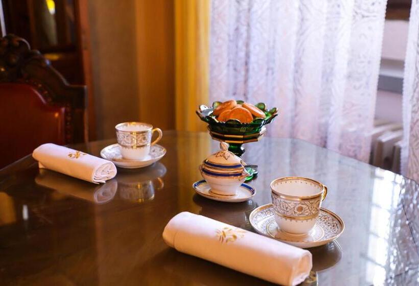 اتاق استاندارد با وان آب گرم, B&b Castello Machiavelli