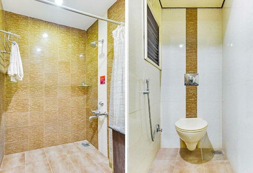 اتاق لوکس, Fabexpress B Zone   Nr Valluvar Kottam Monument & Us Visa Biometrics Center And Us Consulate