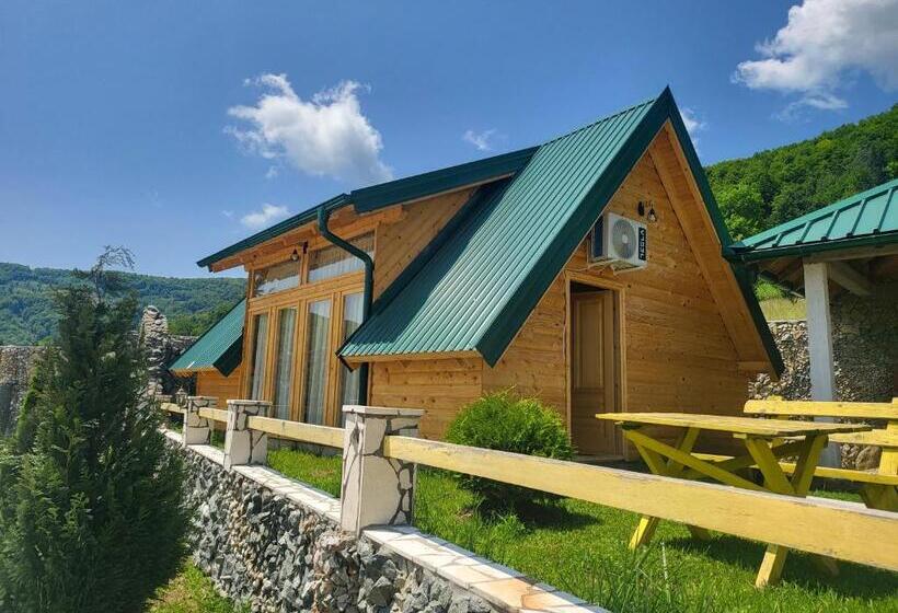 ویلای لوکس 1 خوابه, Bali Mountain Resort Montenegro