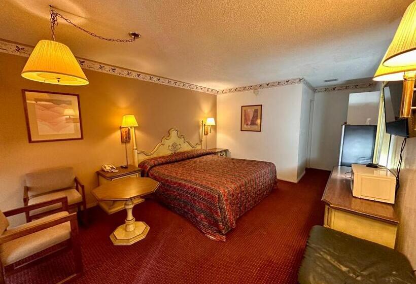 اتاق استاندارد با تخت بزرگ, The Hastings Inn Salina