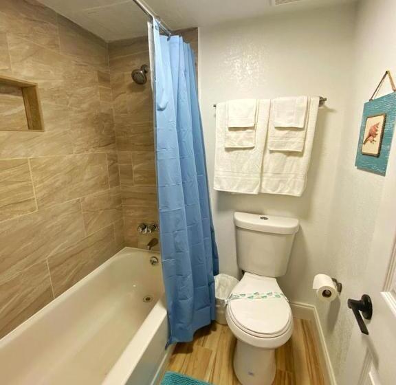 استودیوی استاندارد با چشم‌انداز دریا, Castaways Resort Studios
