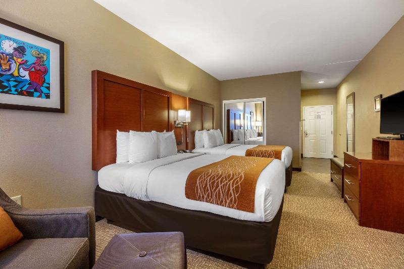اتاق استاندارد با تخت بزرگ, Baymont By Wyndham Harrisburg