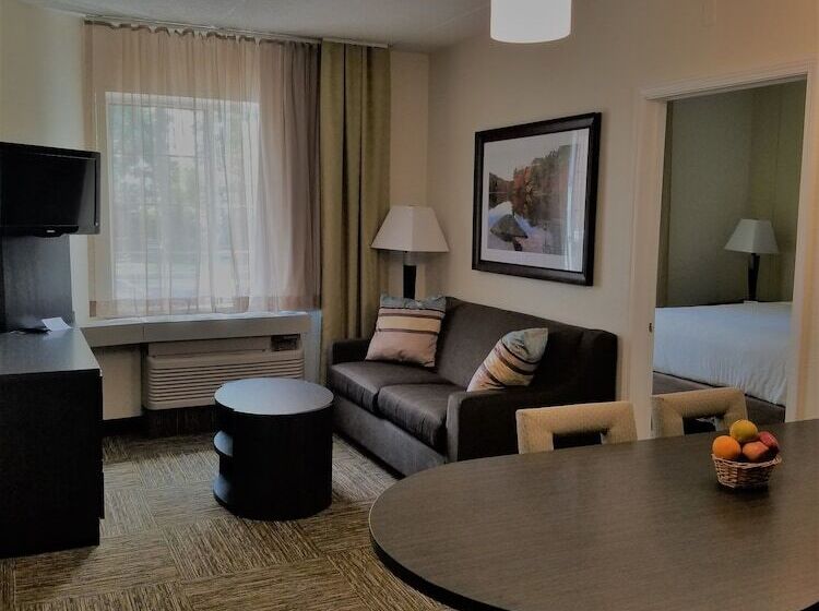 2 Schlafzimmer Suite, Candlewood Suites East Syracuse Carrier Circle