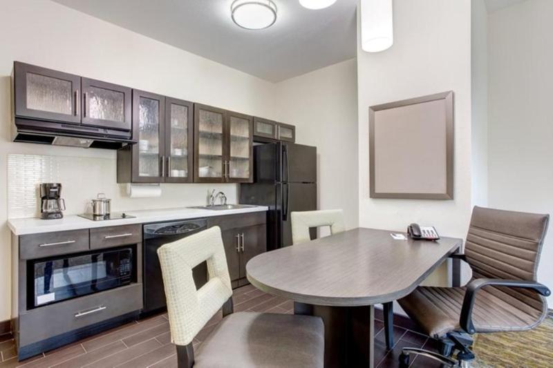 سوئیت با تخت بزرگ, Candlewood Suites   East Syracuse   Carrier Circle, An Ihg