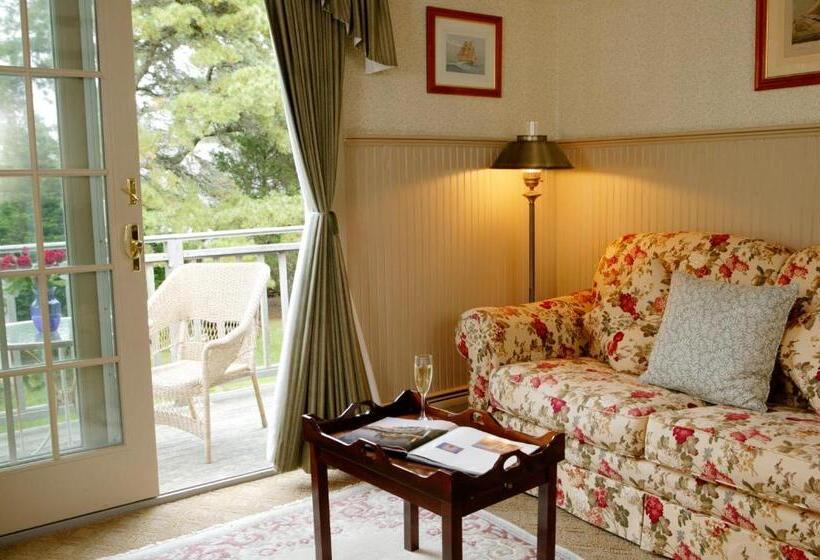 キングサイズベッドのスイートルーム, Captain's House Inn