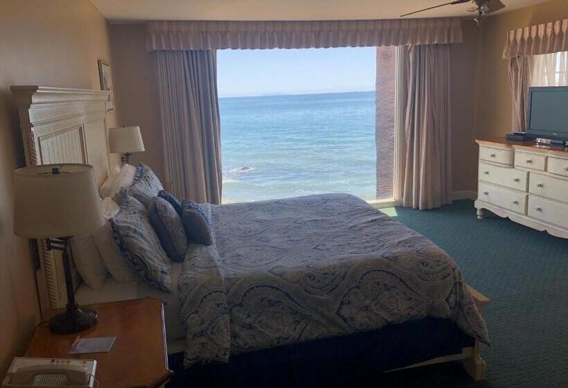 سوئیت با تخت بزرگ, Cliff House Inn