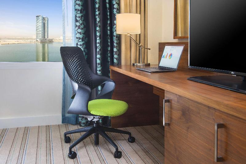 سوئیت برای معلولان, Larkspur Landing Extended Stay Suites Bellevue