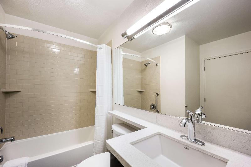 سوییت, Sonesta Simply Suites Phoenix Tempe