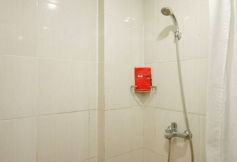 اتاق استاندارد, Reddoorz Plus Near Sangkareang Park