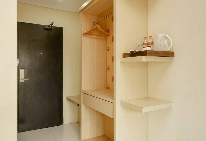 اتاق استاندارد, Reddoorz Plus Near Sangkareang Park