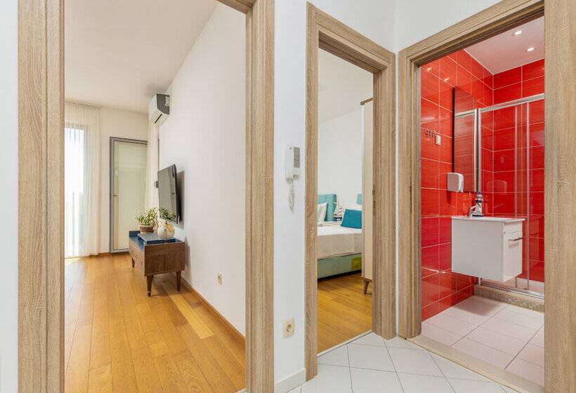 آپارتمان 1 خوابه, Apart Hotel Ms Katunjanin