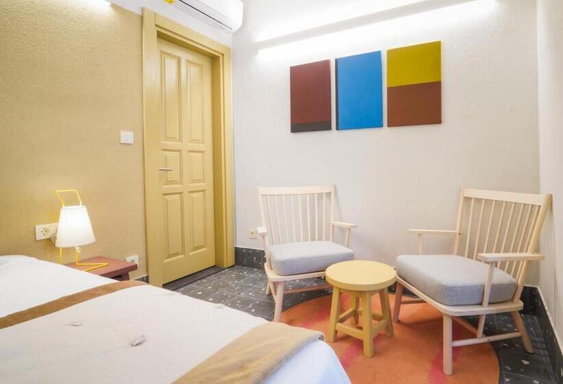 اتاق لوکس با بالکن, Bono Hotel Old Town