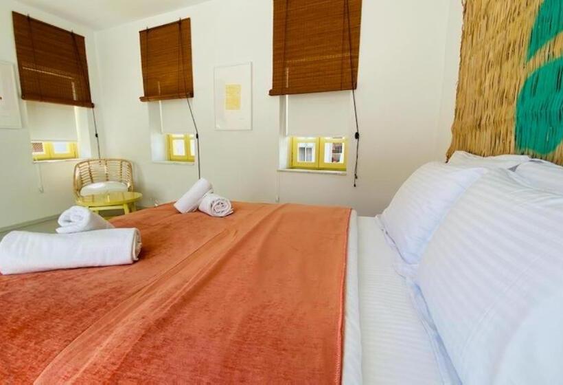 Standard Triple Room with Terrace, Bono Hotel Old Town