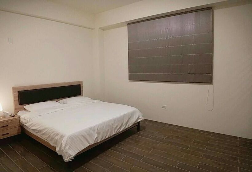 اتاق استاندارد, Yuanshan Dahu Homestay