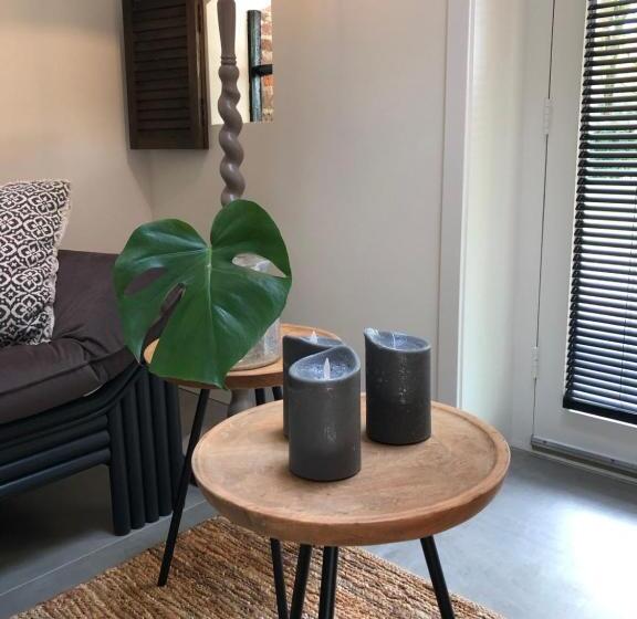 标准间, B&b Otterstee